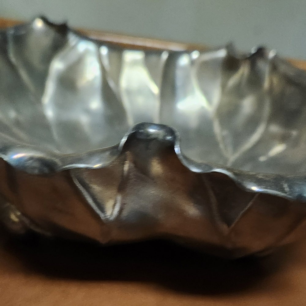 Pairpoint Silver Cabbage Leaf And Cherries Bowl